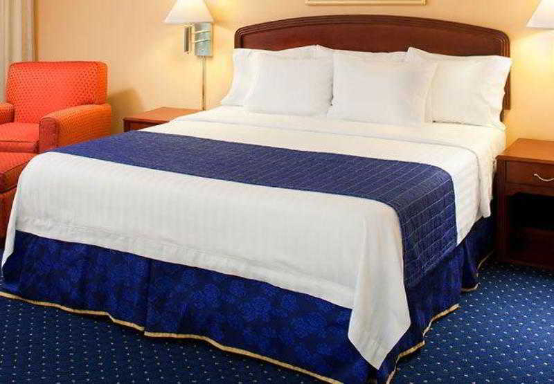 Courtyard Cincinnati 3* Covington